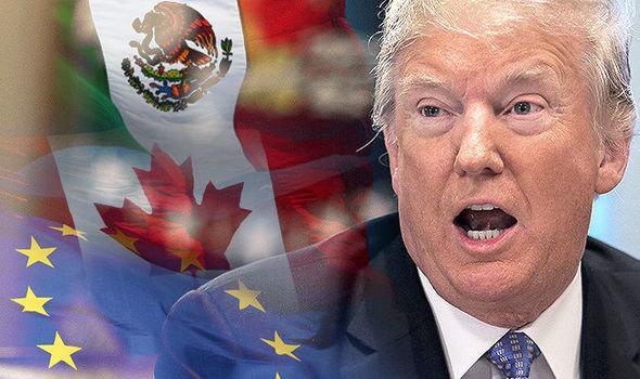امضای توافق تجاری سه جانبه آمریکا-کانادا-مکزیک