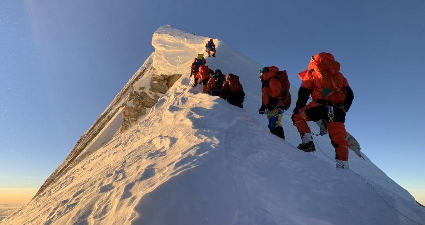 بازگشایی مرزهای نپال به روی کوهنوردان