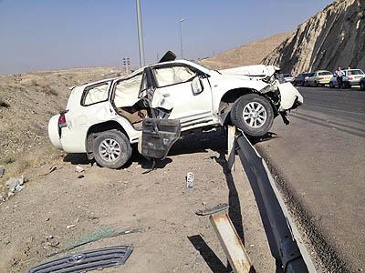 خودروی حامل معاون وزیر راه و شهرسازی در قزوین دچار سانحه شد