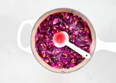 طرز تهیه مربای گل محمدی؛ طعمی دلچسب و عطری بهاری