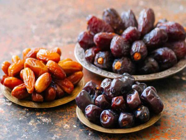 راهنمای خرید خرما باکیفیت ، فرق خرمای شیره دار طبیعی و مصنوعی چیه؟